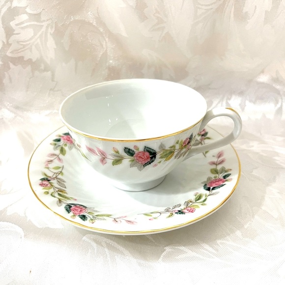 Set of 55 Pieces Vintage Creative Dinner Set (55 pieces) Gold Rim. Made in Japan - Picture 7 of 10